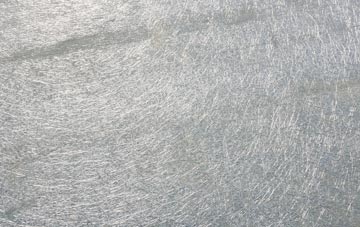 Winder laminate fibreglass or shingles?